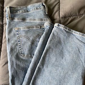 Levi’s Ribcage Straight Ankle Jean